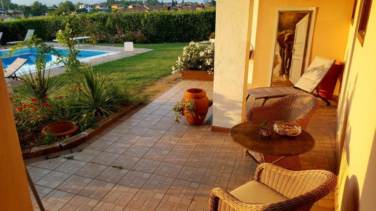 B&B Villa Fiorini Moniga del Garda Exterior foto