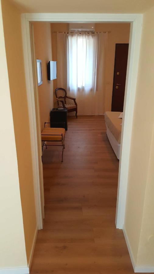 B&B Villa Fiorini Moniga del Garda Exterior foto
